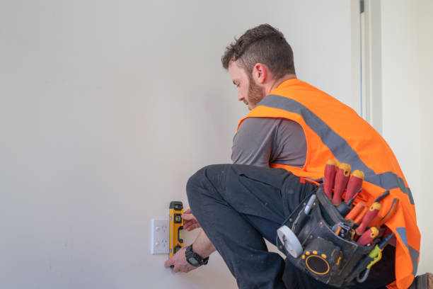 Best Commercial Electrician Services  in Lochmoor Waterway Estates, FL