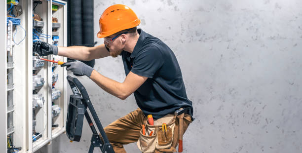 Trusted Lochmoor Waterway Estates, FL Electrician Experts